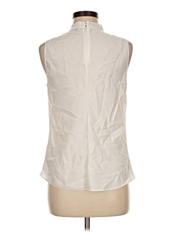 Amour Vert Sleeveless Blouse (view 2)