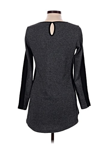 Alison Sheri Long Sleeve Top (view 2)