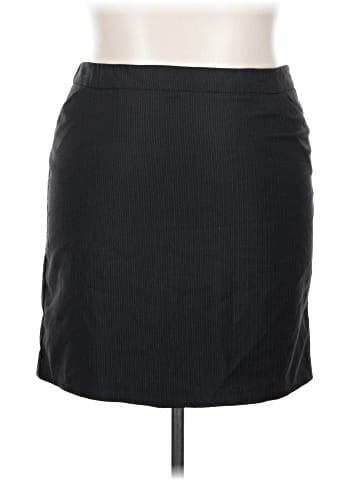New York & Company Casual Skirt (view 1)