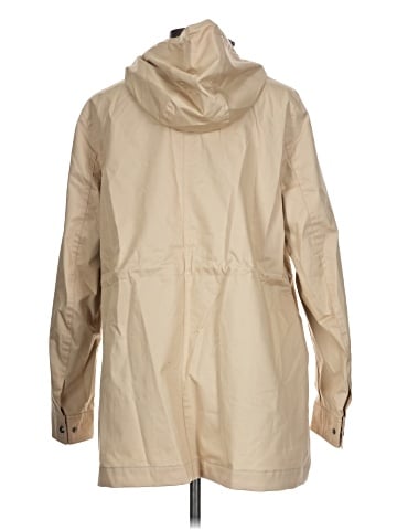 Hunter Raincoat (view 2)