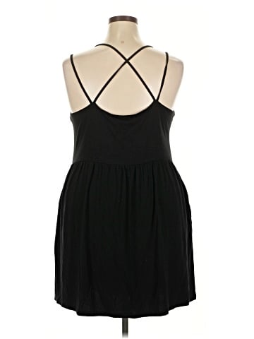 Old Navy Casual Dress (view 2)
