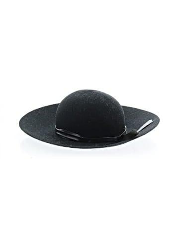 Saint James Hat (view 1)