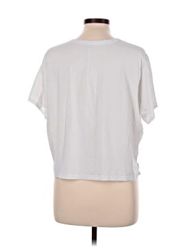 Lululemon Athletica Short Sleeve T-Shirt (view 2)