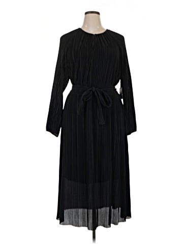 Simply Vera Vera Wang Casual Dress (view 1)