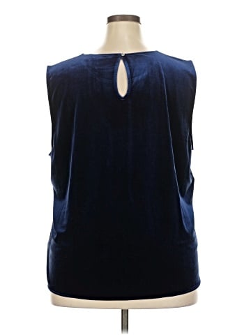 Vineyard Vines Sleeveless T-Shirt (view 2)