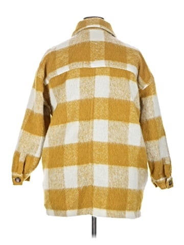 Universal Thread Coat (view 2)