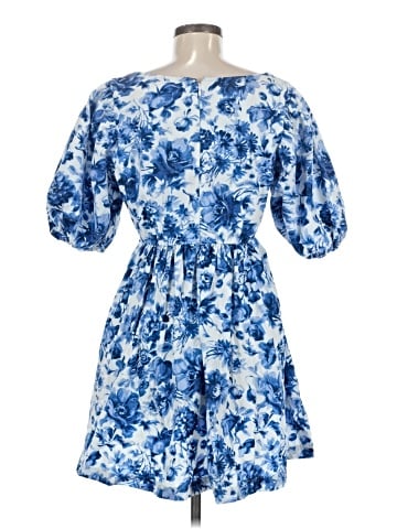 Abercrombie & Fitch Casual Dress (view 2)