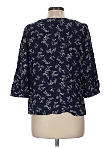 Hinge 3/4 Sleeve Blouse (view 2)