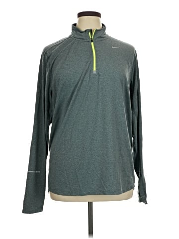Nike Fleece (view 1)
