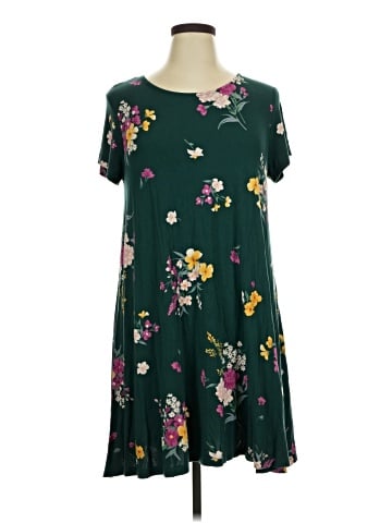 Old Navy Casual Dress (view 1)