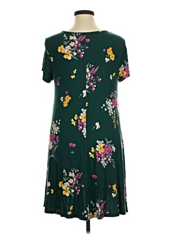 Old Navy Casual Dress (view 2)