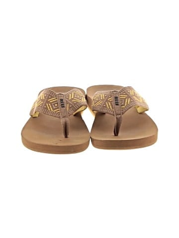 Reef Flip Flops (view 2)