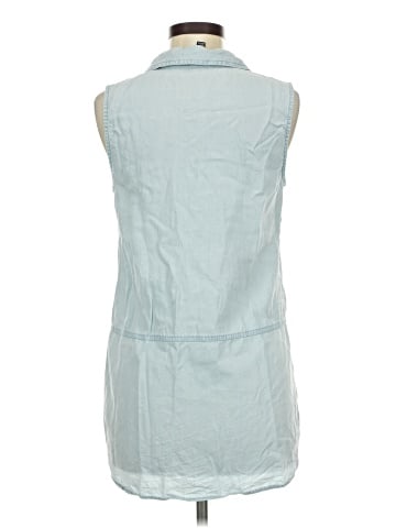 Ellen Tracy Sleeveless Button-Down Shirt (view 2)