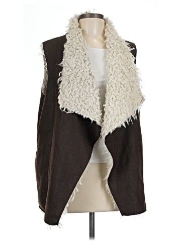 Aeropostale Faux Fur Vest (view 1)