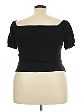 ELOQUII Short Sleeve Top (view 2)