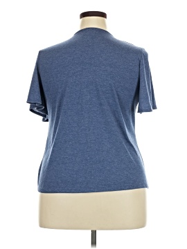 Liz Claiborne Short Sleeve T-Shirt (view 2)