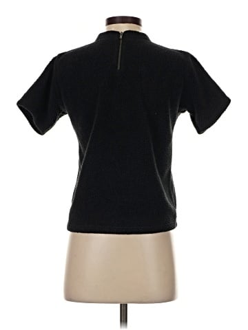 Uniqlo Turtleneck Sweater (view 2)