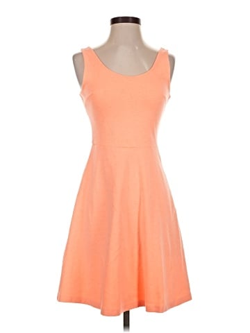 Old Navy Casual Dress (view 1)