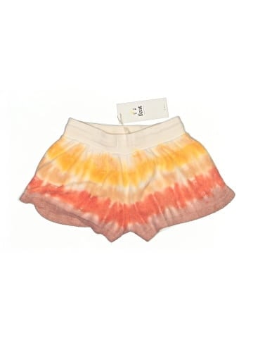 feat Shorts (view 2)