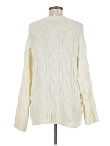 American Eagle Outfitters Pullover Sweater (view 2)