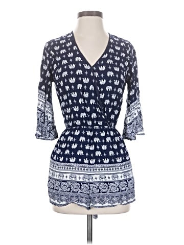 In Style 3/4 Sleeve Blouse (view 1)