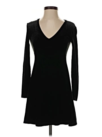 Bisou Bisou Cocktail Dress (view 1)