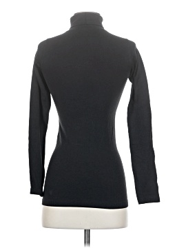 Lululemon Athletica Long Sleeve Turtleneck (view 2)