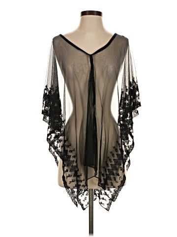Newport News Poncho (view 1)