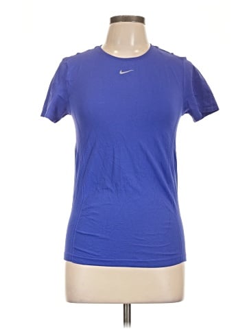 Nike Active T-Shirt (view 1)