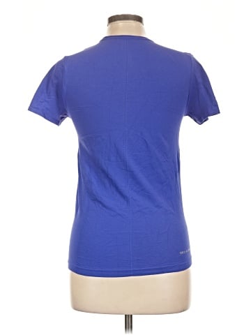 Nike Active T-Shirt (view 2)