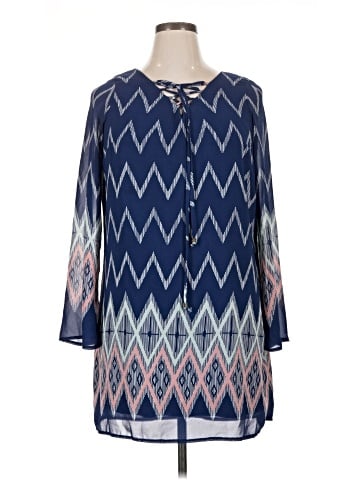 Xhilaration Casual Dress (view 1)