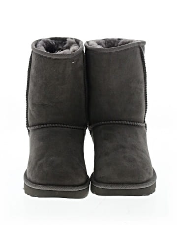 Ugg Boots (view 2)