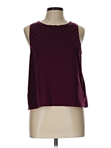 Gap Fit Sleeveless T-Shirt (view 1)
