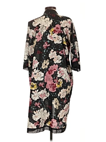 Summer & Rose Kimono (view 2)