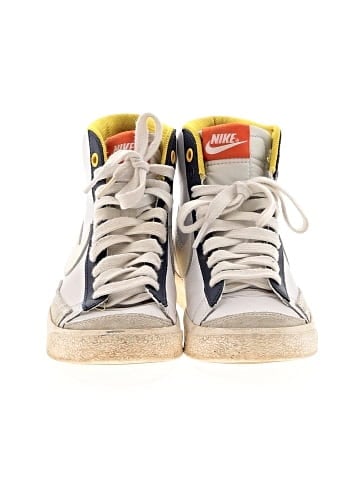 Nike Sneakers (view 2)
