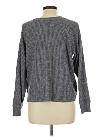 Old Navy Pullover Sweater (view 2)