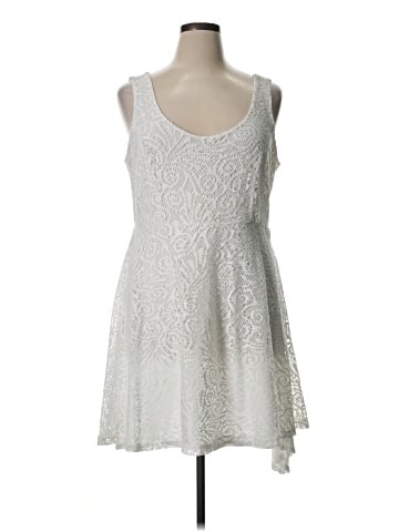 Apt. 9 Cocktail Dress (view 1)