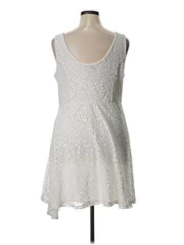 Apt. 9 Cocktail Dress (view 2)