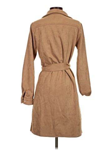 Tahari Trenchcoat (view 2)