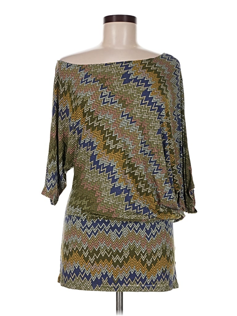 Pre-owned Jennifer Lopez 3/4 Sleeve Blouse In Green