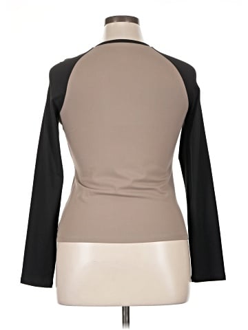 Trendy Queen Long Sleeve T-Shirt (view 2)