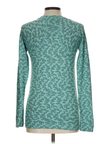 Fabletics Long Sleeve T-Shirt (view 2)