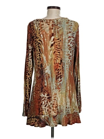 LOGO by Lori Goldstein Long Sleeve T-Shirt (view 2)