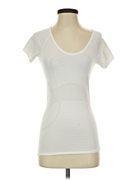 Lululemon Athletica Short Sleeve T-Shirt (view 1)