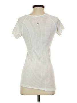 Lululemon Athletica Short Sleeve T-Shirt (view 2)