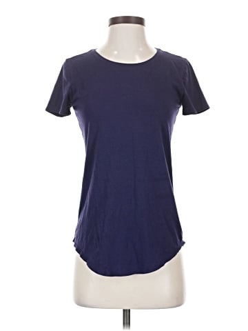 Lululemon Athletica Short Sleeve T-Shirt (view 1)