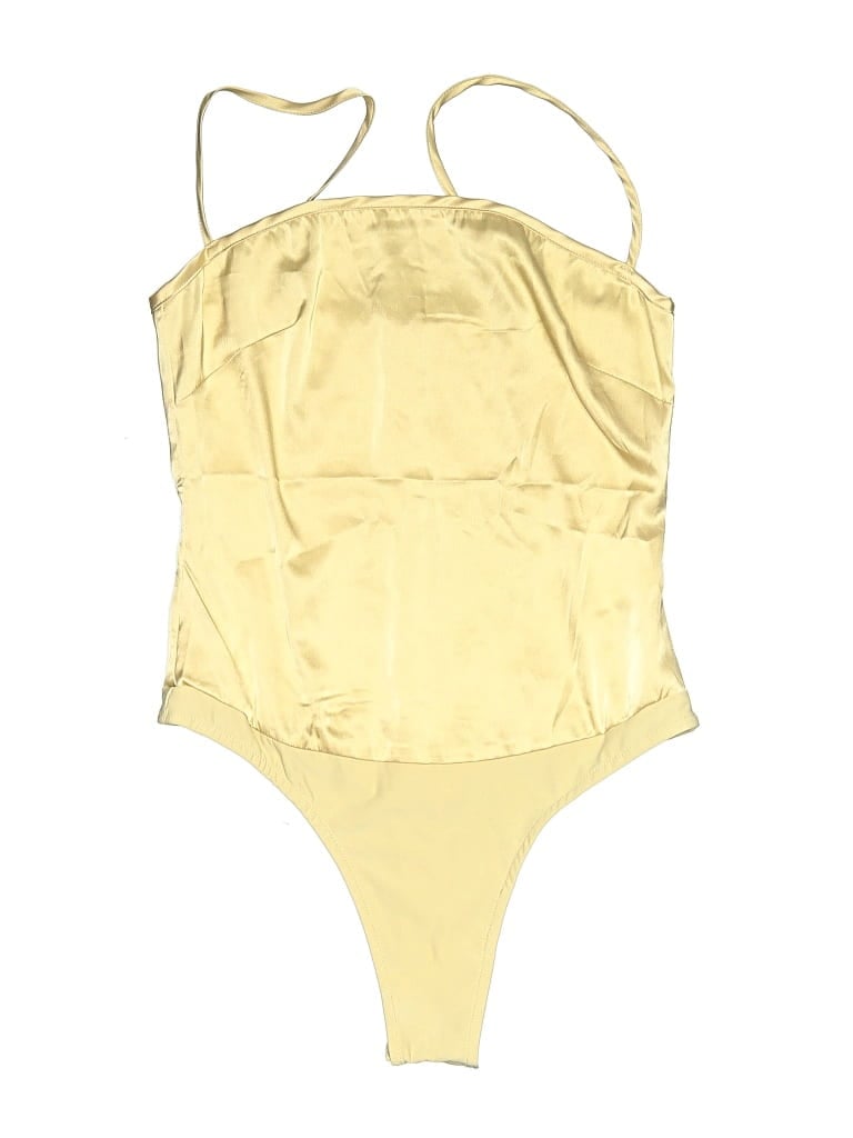 Click to view more detailed imagery on our partner's website Pre-owned Danielle Bernstein Bodysuit In Yellow