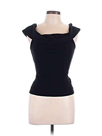 Old Navy Sleeveless T-Shirt (view 1)