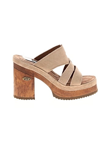 Bongo Wedges (view 1)