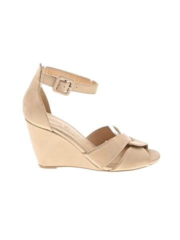 Chinese Laundry Wedges (view 1)